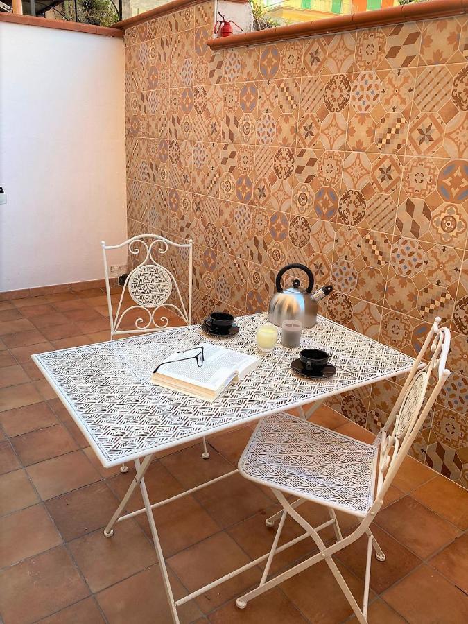 Chiarilu Casa Vacanze Salerno Exteriér fotografie